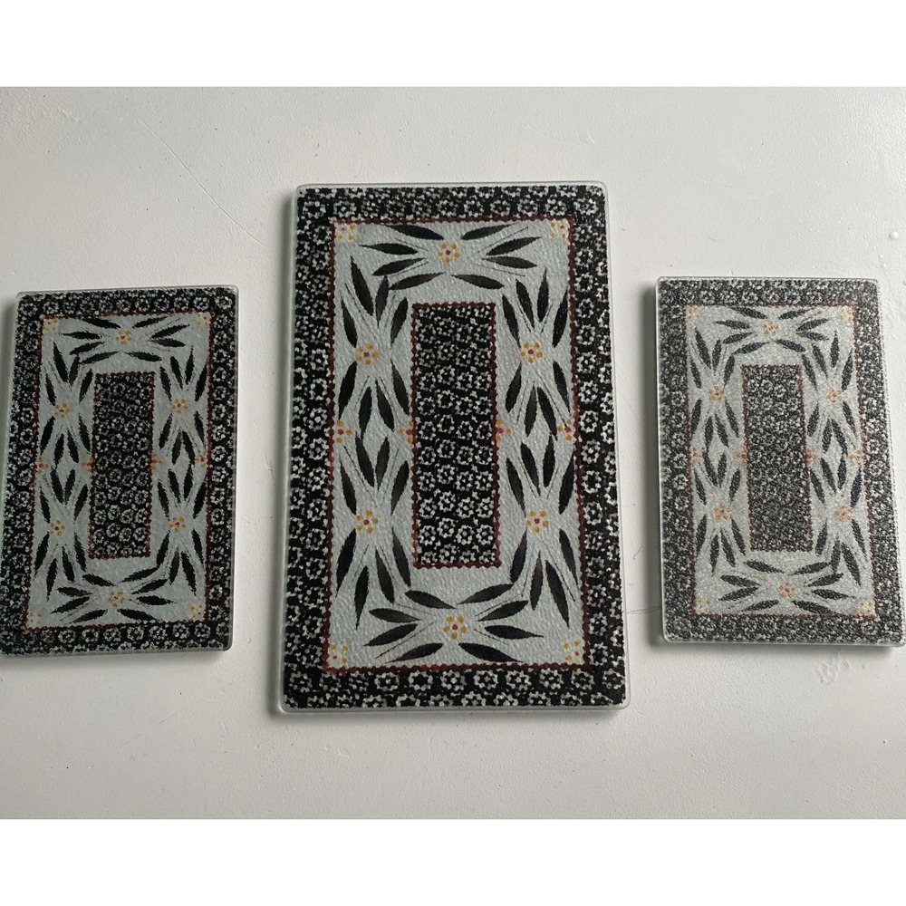 Old World Black Rectangular Glass Trivet Cutting set of 3 Temp-tations By Tara